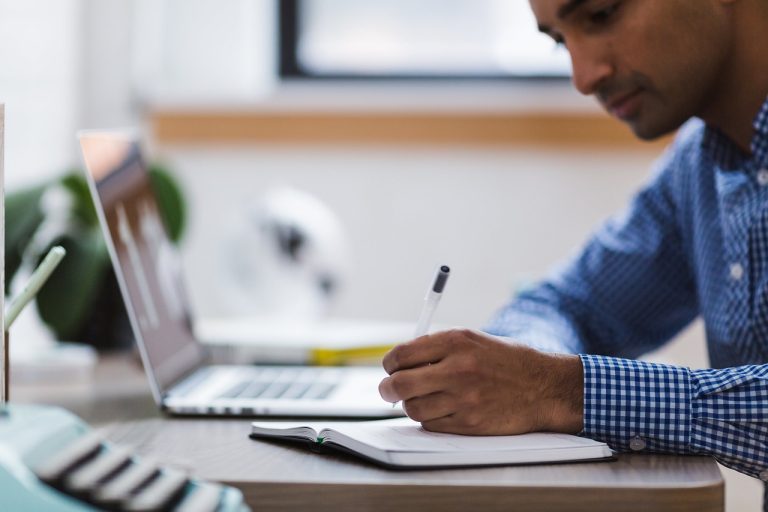 Unlocking the Power of Research Assistance: Your Guide to Success